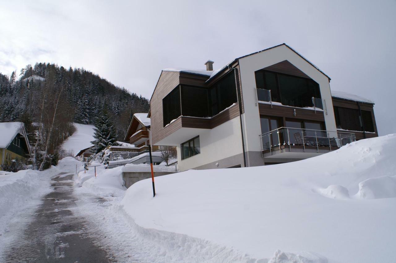 Dream House *